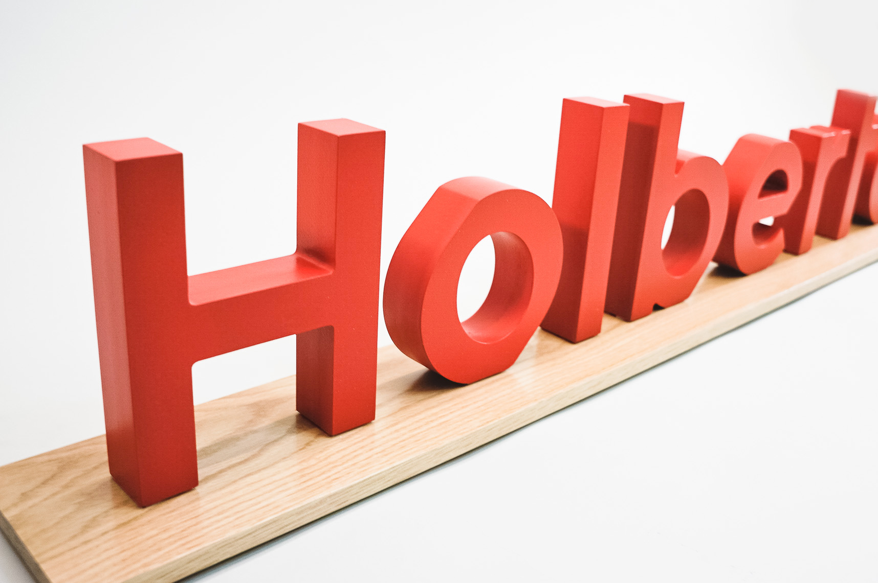Holberton School, smaller sign