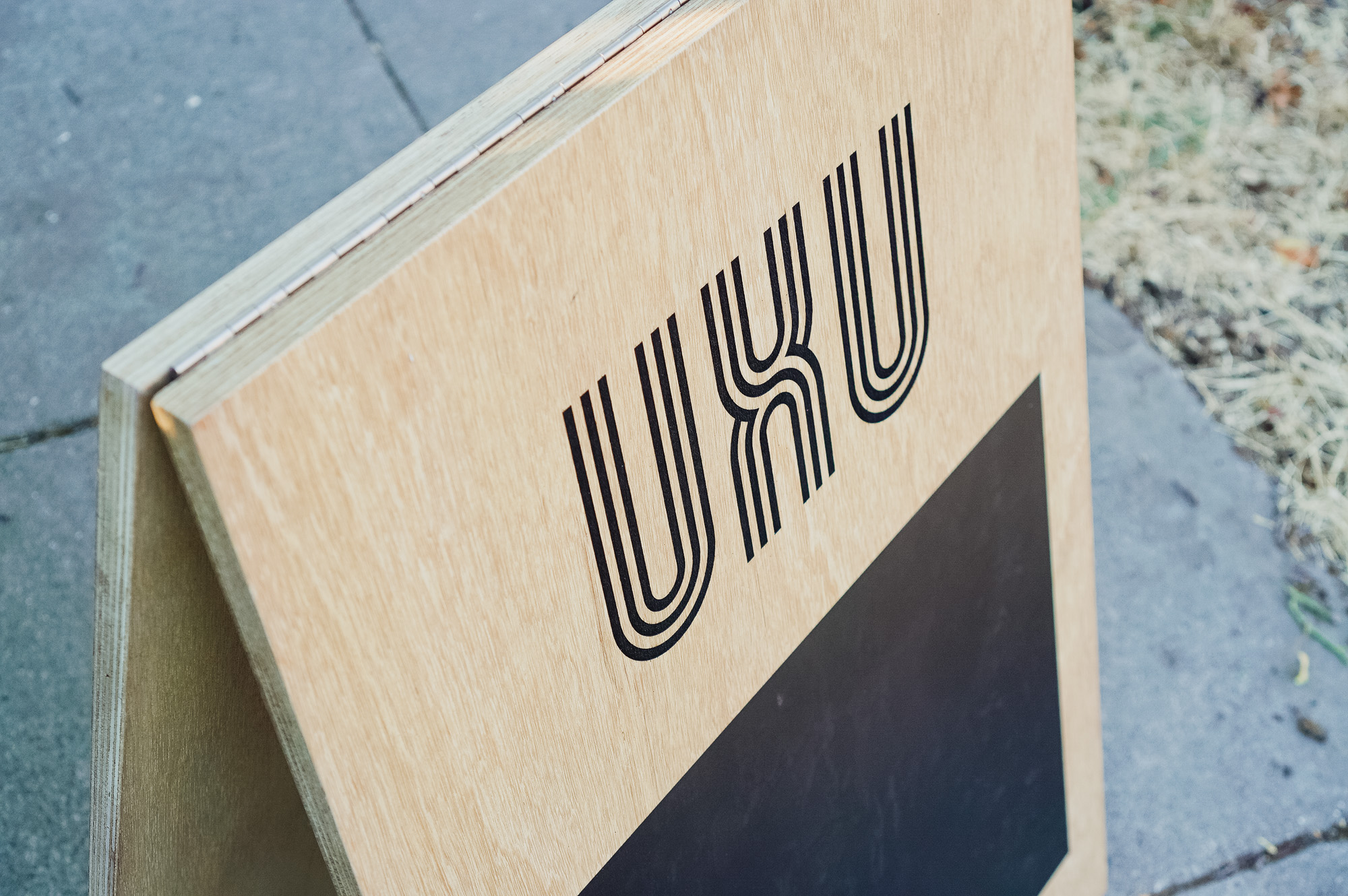 Wood a-frames with chalkboard for Google User eXperience University, an internal education and knowledge sharing event. Wood a-frames with chalkboard for Google User eXperience University, an internal education and knowledge sharing event.