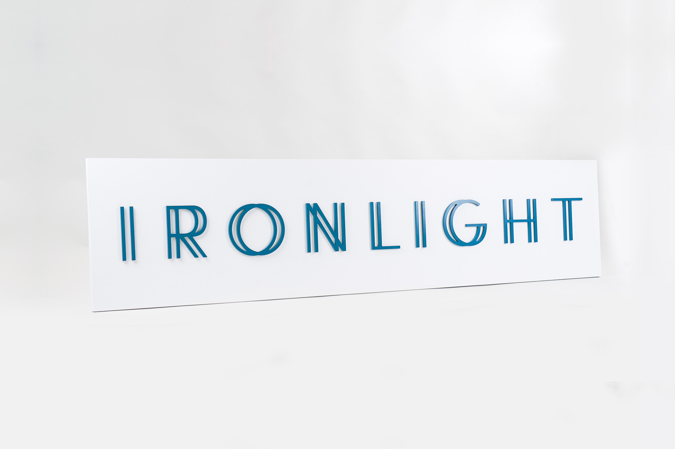 Blue letters on white rectangular panel for 10 Branch, an organization that mentors early stage companies. Blue letters on white rectangular panel for 10 Branch, an organization that mentors early stage companies.