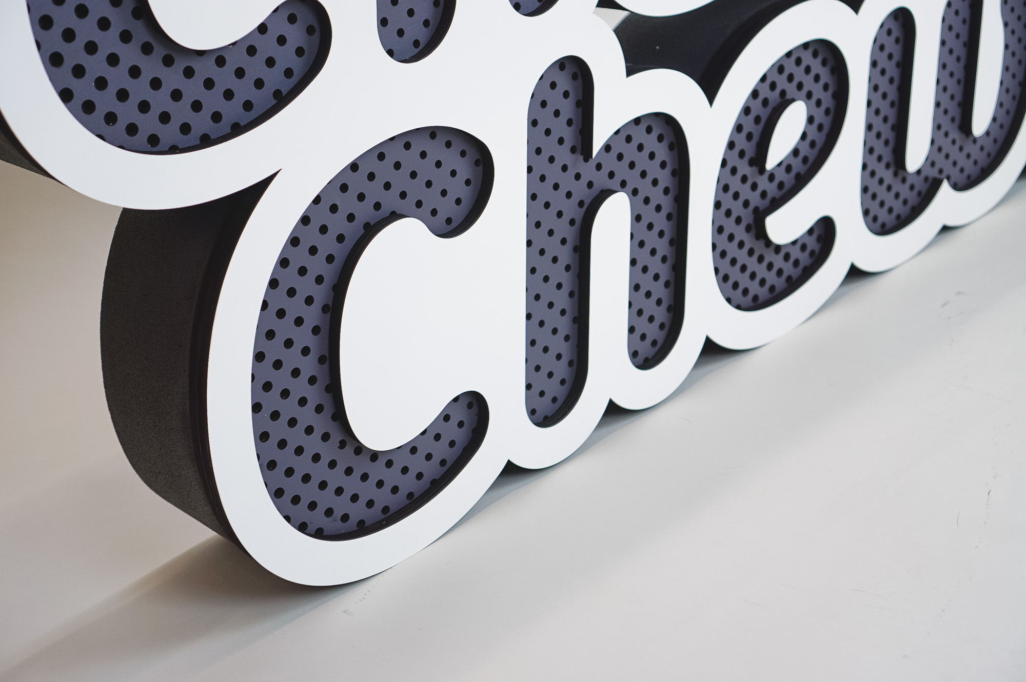 Dimensional large grey and white freestanding tradeshow floor sign for Cheeba Chews, makers of cannabis-infused edibles. Dimensional large grey and white freestanding tradeshow floor sign for Cheeba Chews, makers of cannabis-infused edibles.