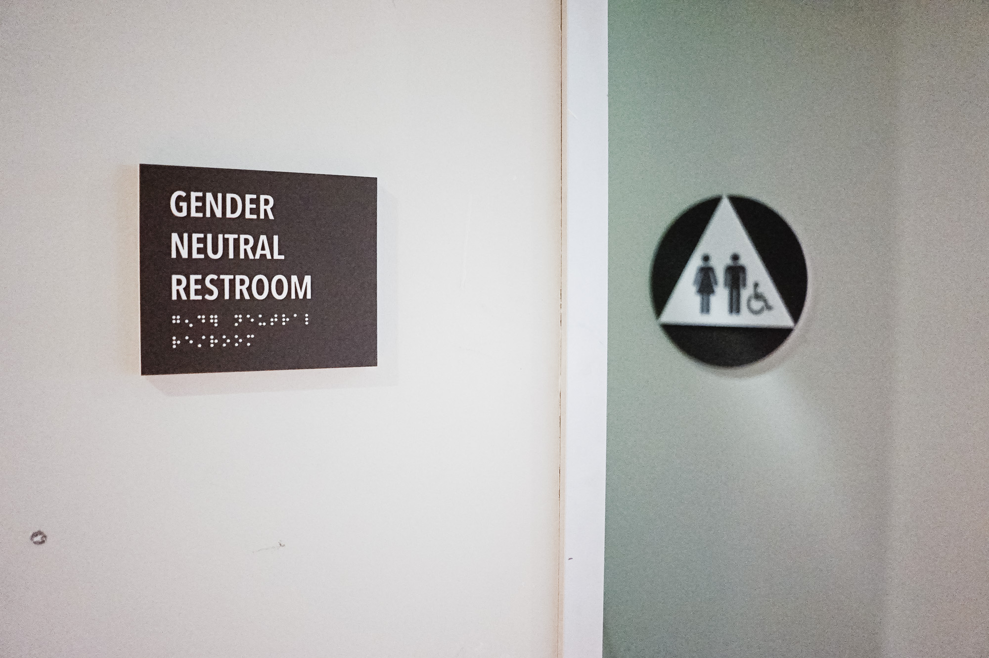 Minimal grey and white CA ADA restroom signs for Baker McKenzie, a multinational law firm. Minimal grey and white CA ADA restroom signs for Baker McKenzie, a multinational law firm.