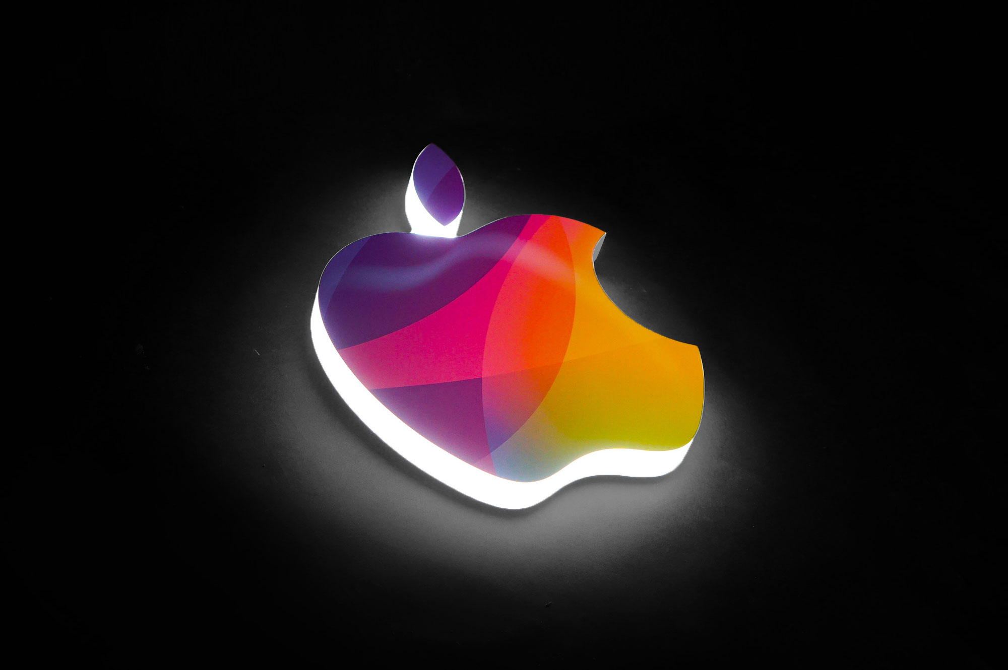 Edge lit, full color gradient illuminated event sign for Apple, a headquartered in Cupertino, California, that designs, develops, and sells consumer electronics, computer software, and online services. Edge lit, full color gradient illuminated event sign for Apple, a headquartered in Cupertino, California, that designs, develops, and sells consumer electronics, computer software, and online services.