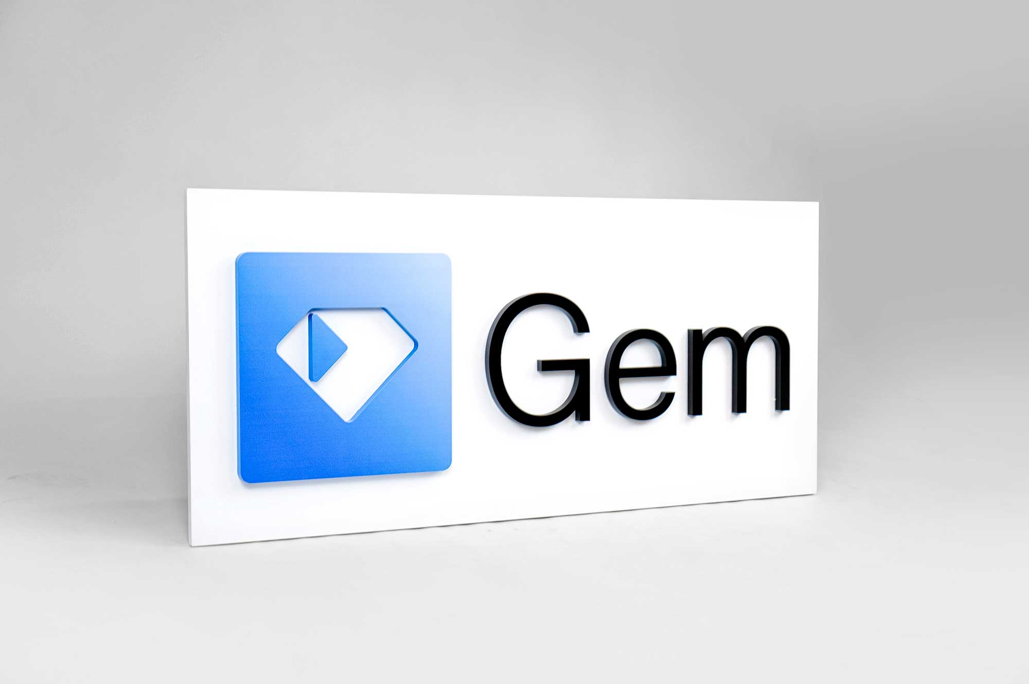 Blue gradient logo with black text on white backer board for Gem, a San Francisco based company creating all-in-one recruiting platform. Blue gradient logo with black text on white backer board for Gem, a San Francisco based company creating all-in-one recruiting platform.