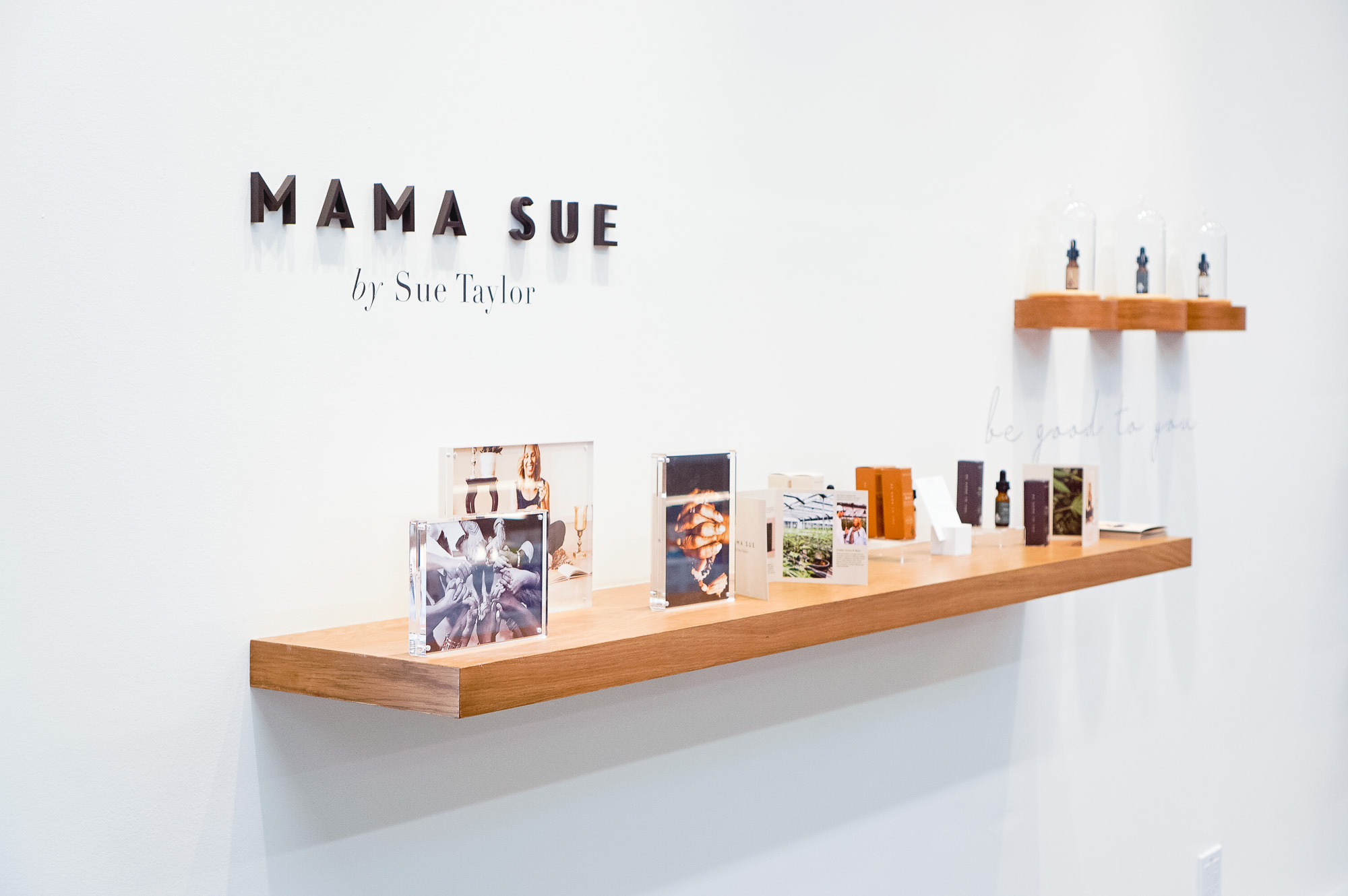 Minimal, black dimensional letters for the retail display of Mama Sue, a Berkeley, CA based company that brings cannabis to seniors. Minimal, black dimensional letters for the retail display of Mama Sue, a Berkeley, CA based company that brings cannabis to seniors.