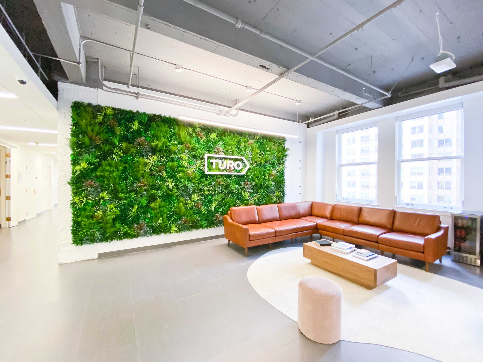 White dimensional logo on Vistagreen living wall for the lobby of Turo, an American peer-to-peer carsharing company. White dimensional logo on Vistagreen living wall for the lobby of Turo, an American peer-to-peer carsharing company.