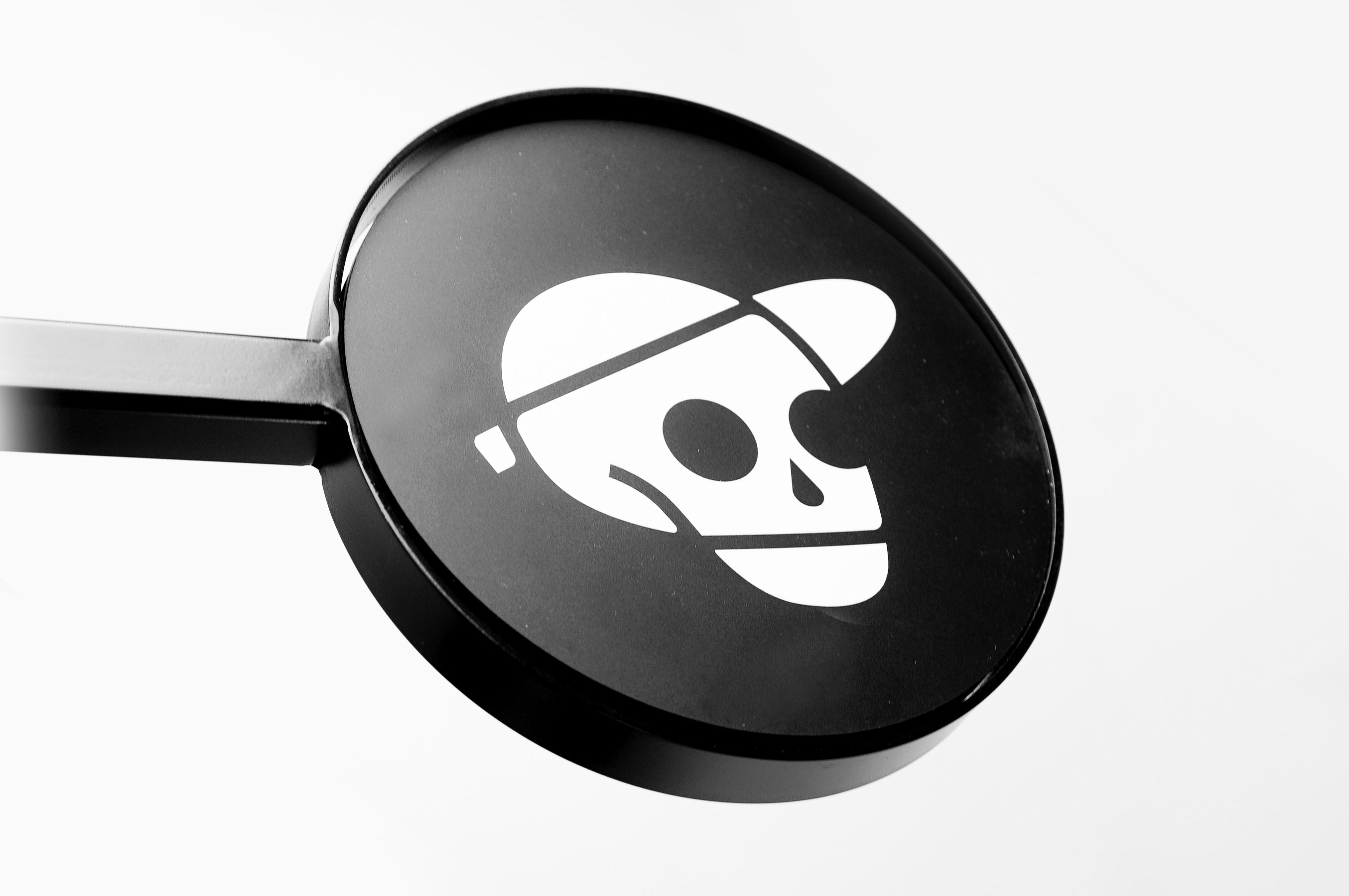 Skeleton logo on retro black interior blade sign for the studio of Reece Parker, a freelance animation director and illustrator based in Seattle, WA. Skeleton logo on retro black interior blade sign for the studio of Reece Parker, a freelance animation director and illustrator based in Seattle, WA.