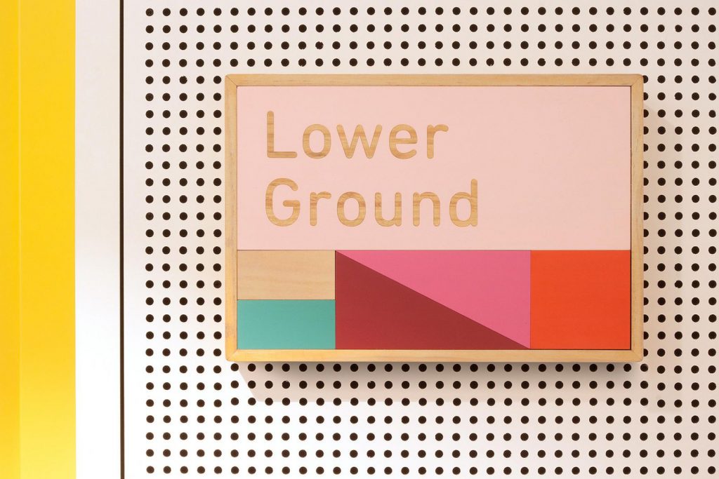 colorful-wood-blocks-room-signage