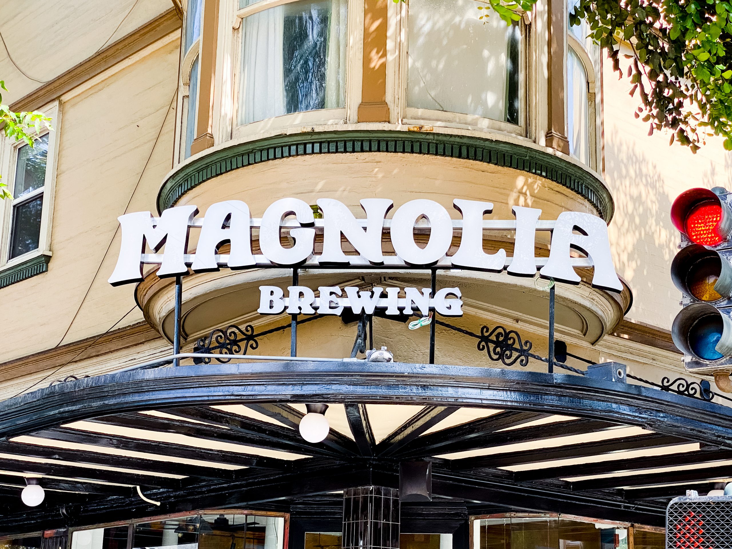 magnolia-straight2