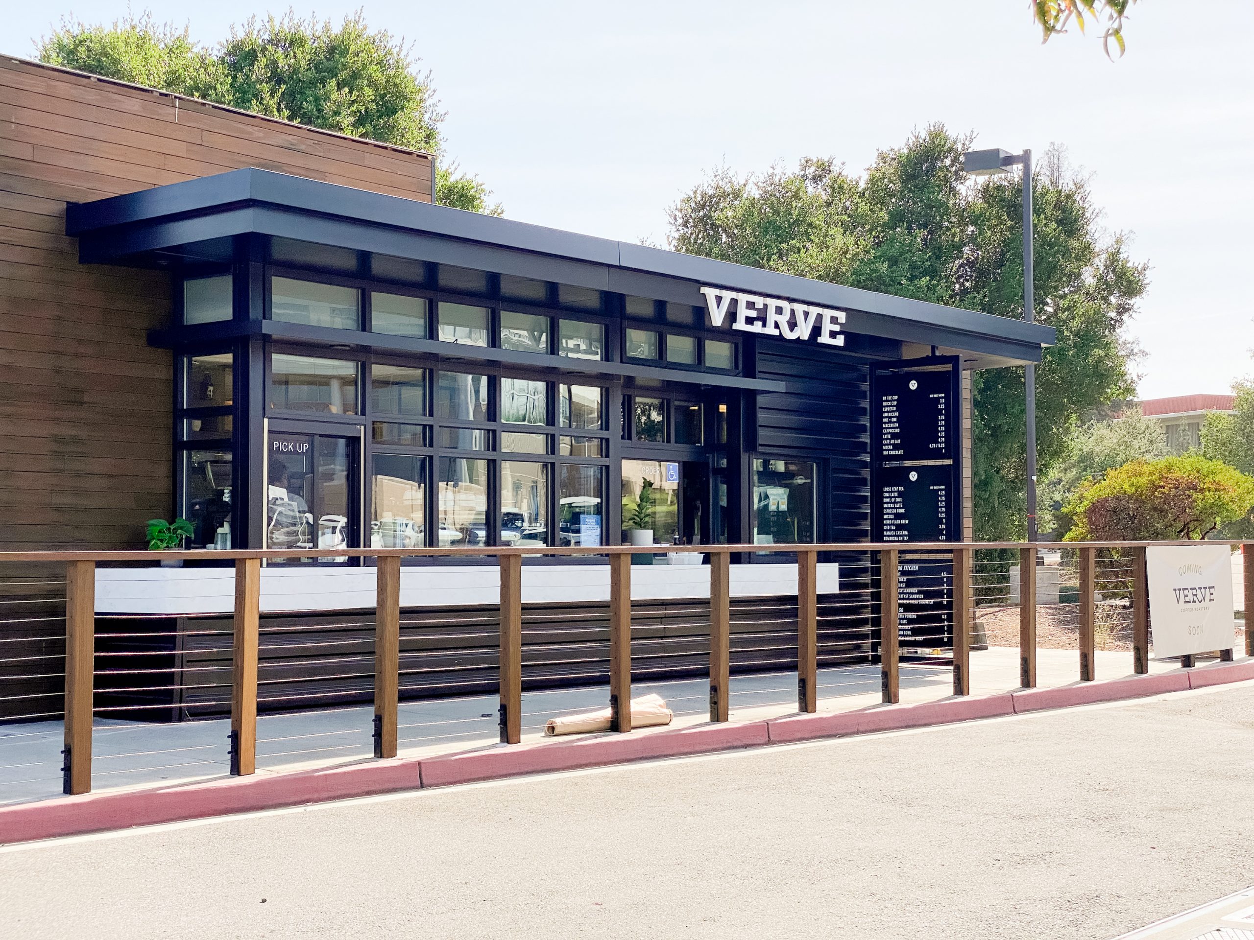 verve-roofline-sign-left