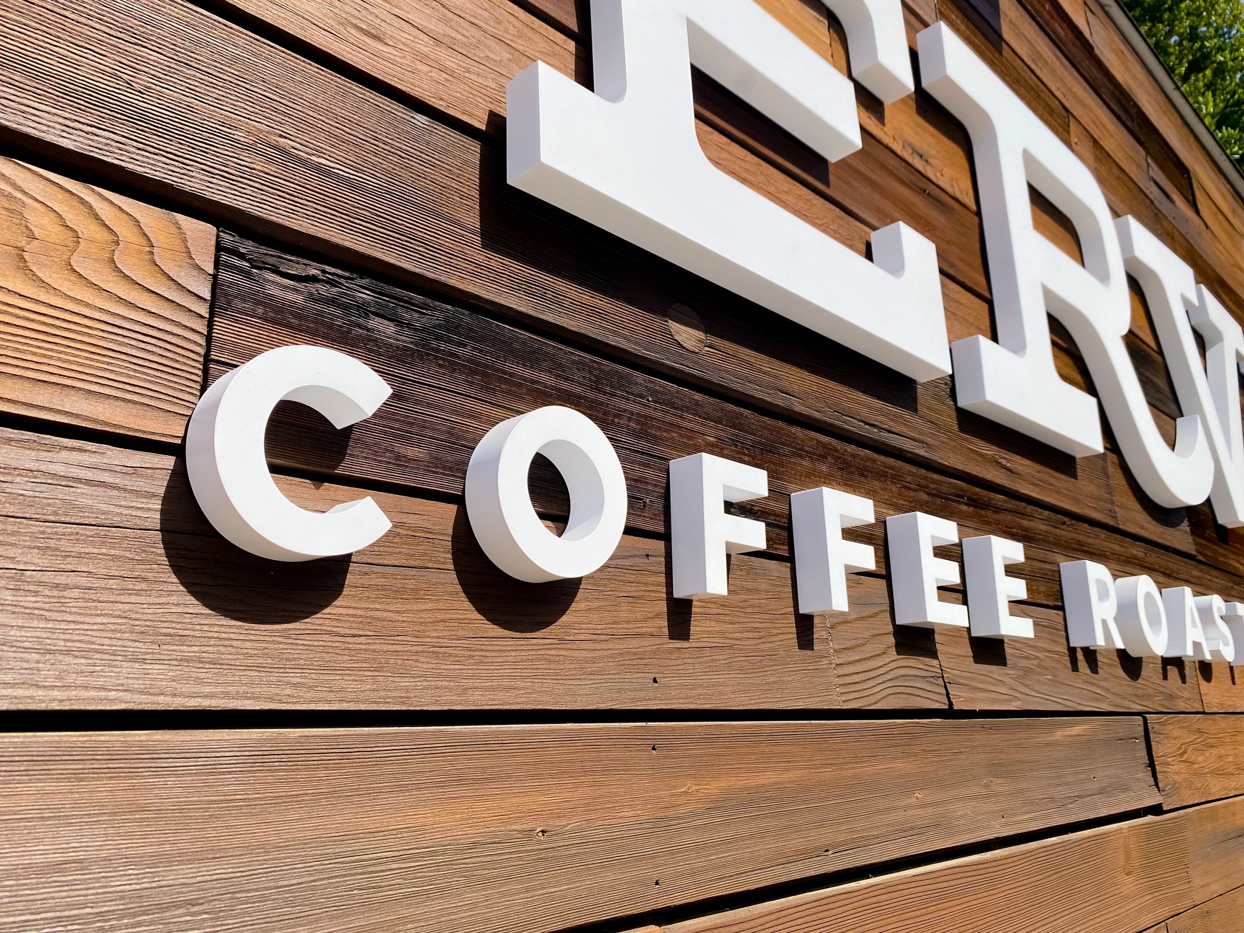 verve-wood-wall-sign-closeup2