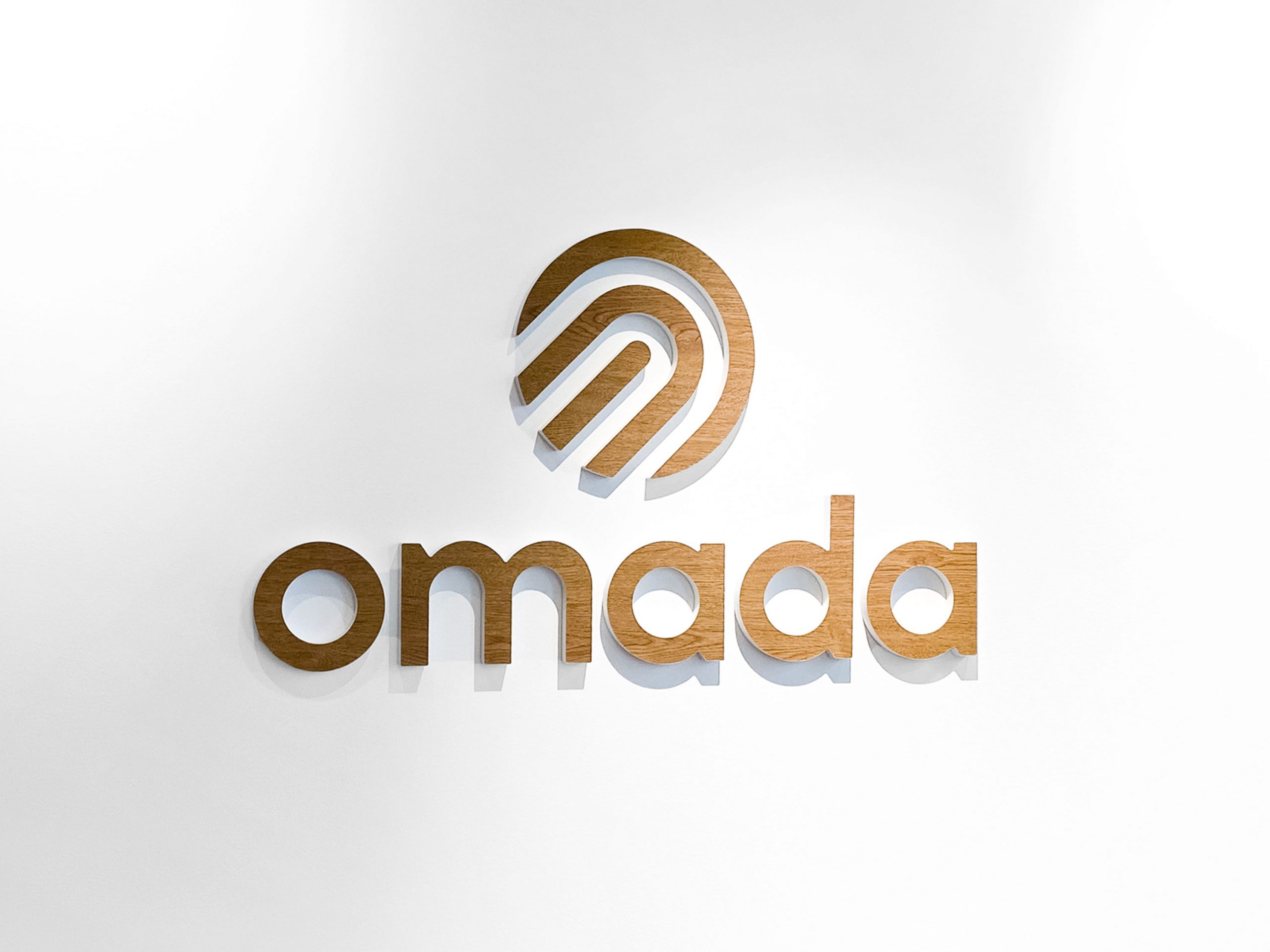 omada-wood-conference-room-sign-1