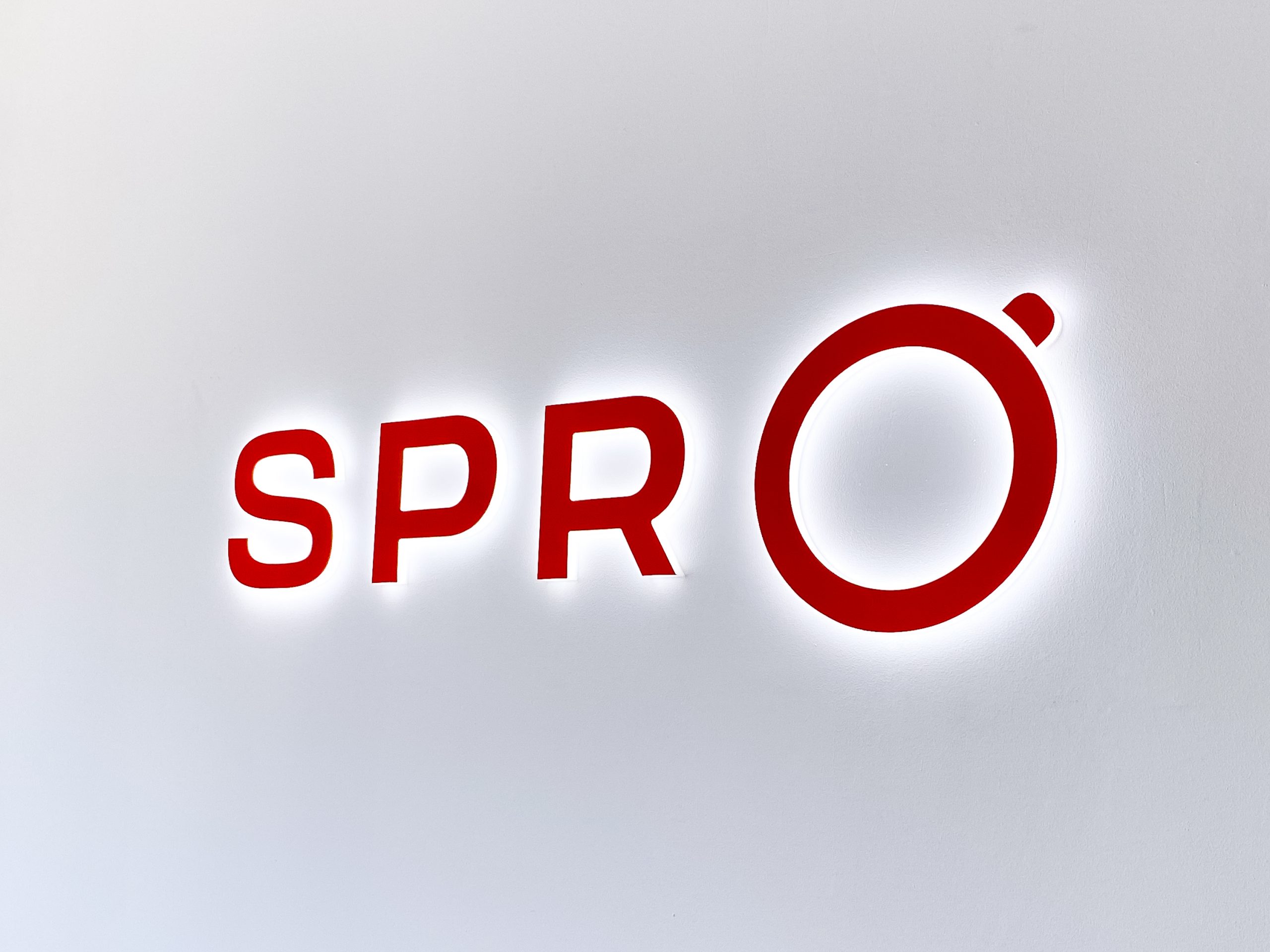 spro-edgelit-right