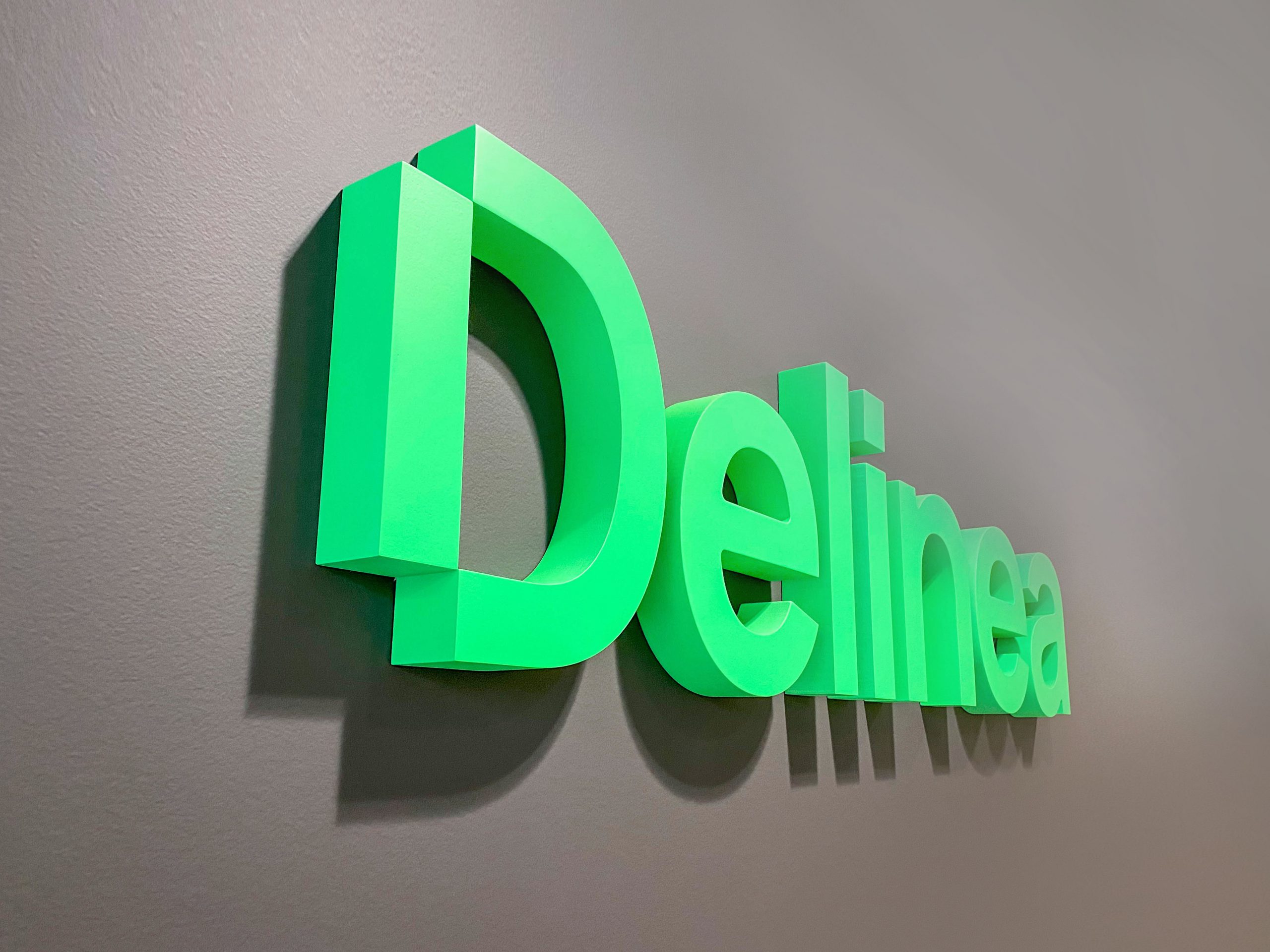 delinea-closeup