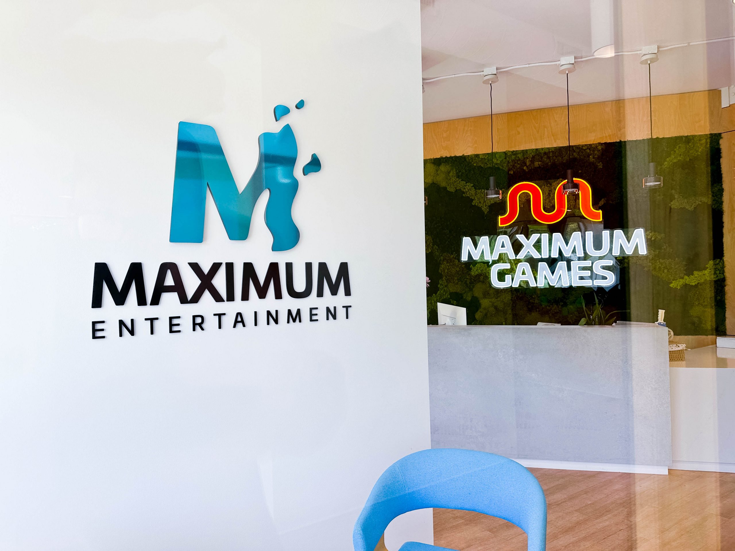 maximum-games-blue-chrome-lobby-sign-1