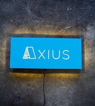 Axius