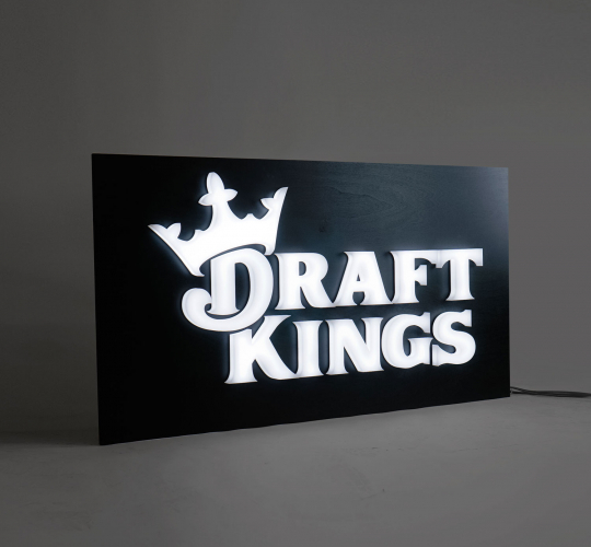 Draft Kings Illuminated Sign