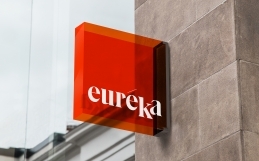Rethink the Storefront Blade Sign: 23 Stunning Examples that Drive Traffic