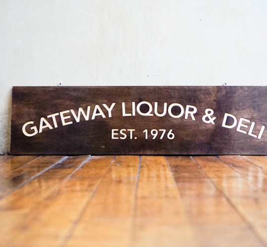 Gateway Liquor & Deli