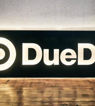 DueDil, Illuminated Sign