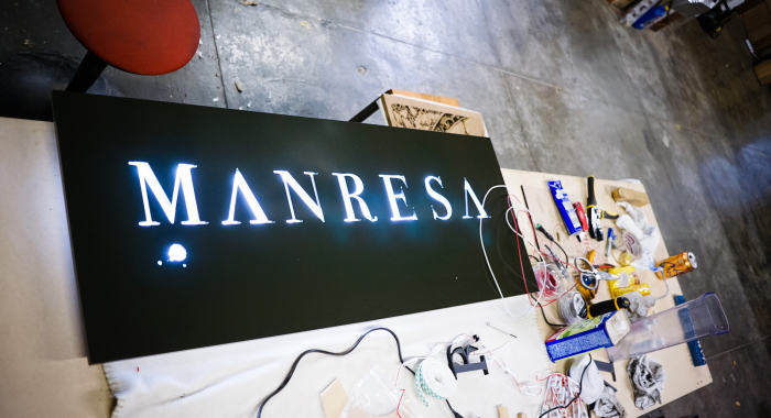 Manresa restaurant modern simple illuminated monument sign