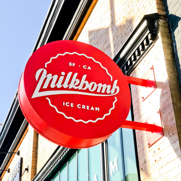Milkbomb