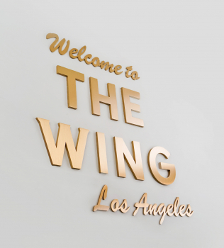 The Wing Los Angeles, Reception Sign