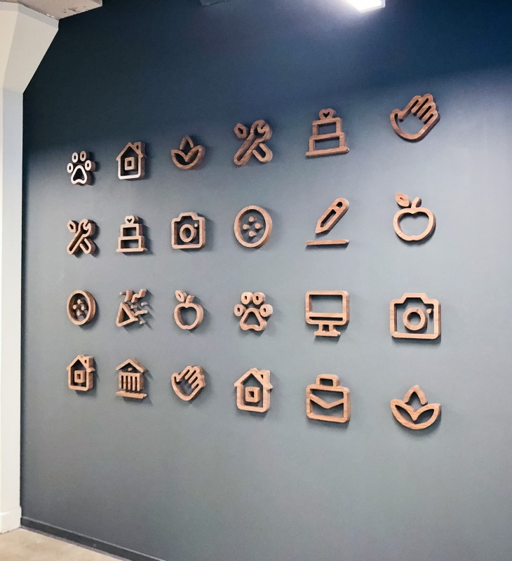 Thumbtack Wall Icons
