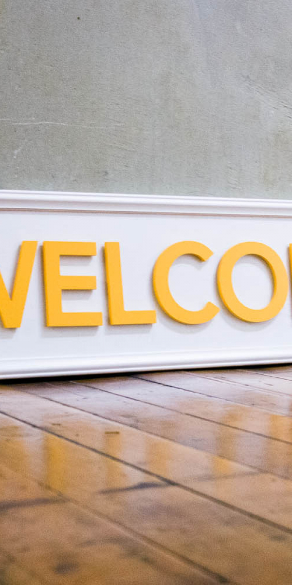 Philz Coffee, Welcome Sign